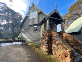 The Cubby Dinner Plain